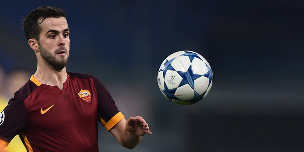 Barca dan Munchen Kejar Pjanic dari Roma Barca dan Munchen Kejar Pjanic dari Roma