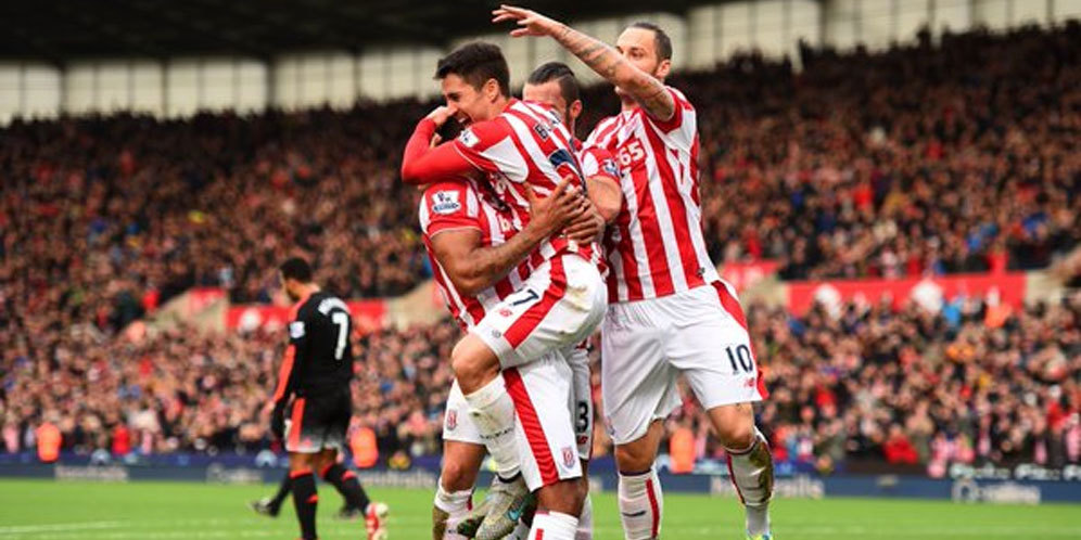 Hasil Pertandingan Stoke City vs Manchester United: Skor 2-0 Hasil Pertandingan Stoke City vs Manchester United: Skor 2-0