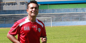Pelatih Kiper Arema Cronus Mengundurkan Diri Pelatih Kiper Arema Cronus Mengundurkan Diri