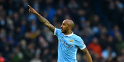 Delph: City Lebih Baik dari Chelsea Delph: City Lebih Baik dari Chelsea