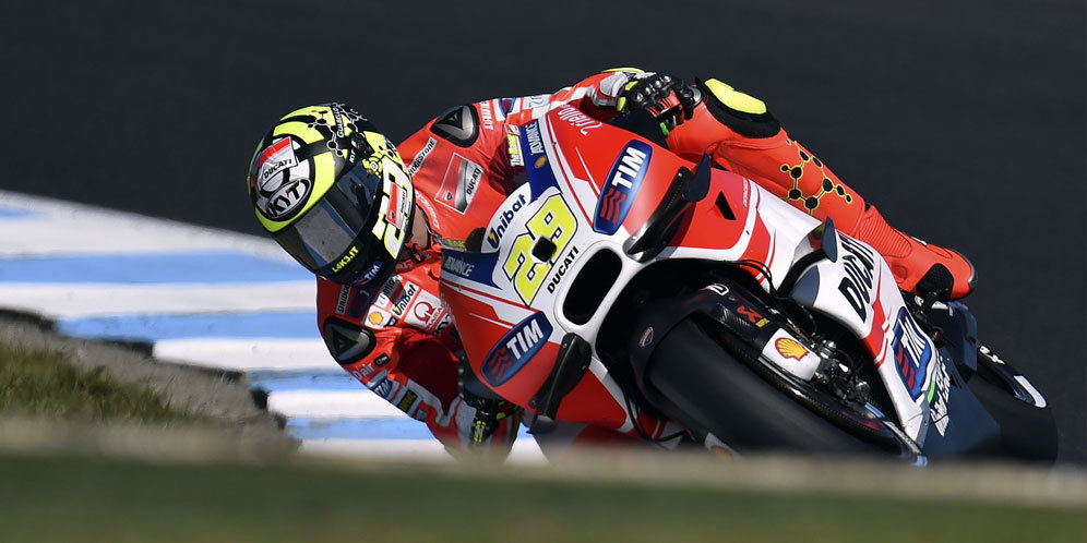 Andrea Iannone Umumkan 'Kelahiran' Desmosedici GP16 Andrea Iannone Umumkan 'Kelahiran' Desmosedici GP16