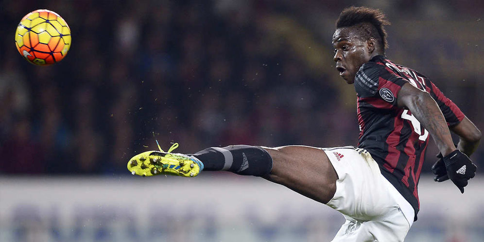 AC Milan Tak Ingin Permanenkan Balotelli AC Milan Tak Ingin Permanenkan Balotelli