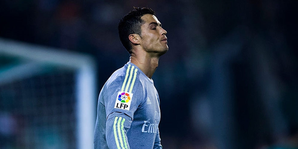 Kala Ronaldo 'Diludahi' Fans Real Betis Kala Ronaldo 'Diludahi' Fans Real Betis