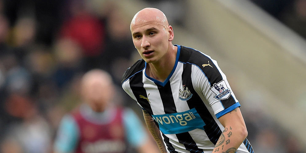 Sissoko: Shelvey Mirip Steven Gerrard Sissoko: Shelvey Mirip Steven Gerrard