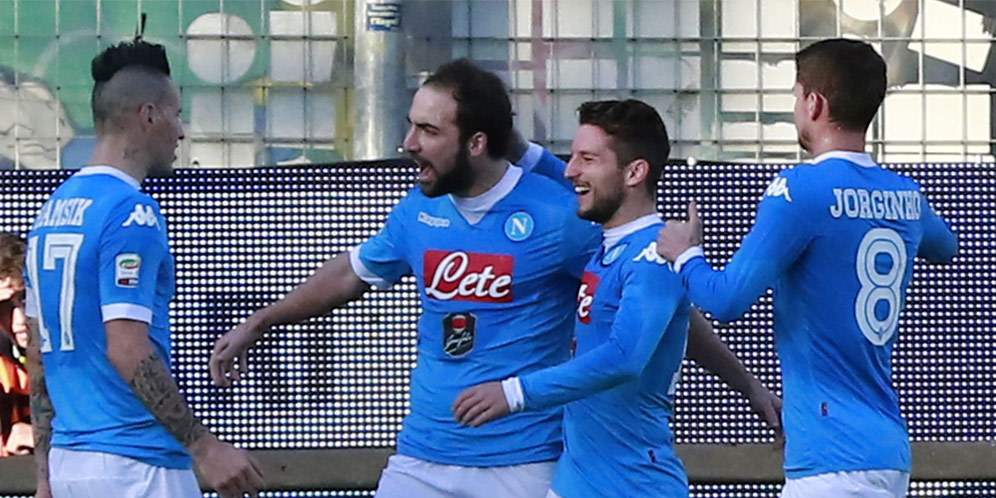 Bela Higuain, Sang Ayah Tuduh Juve Dibantu Wasit Bela Higuain, Sang Ayah Tuduh Juve Dibantu Wasit