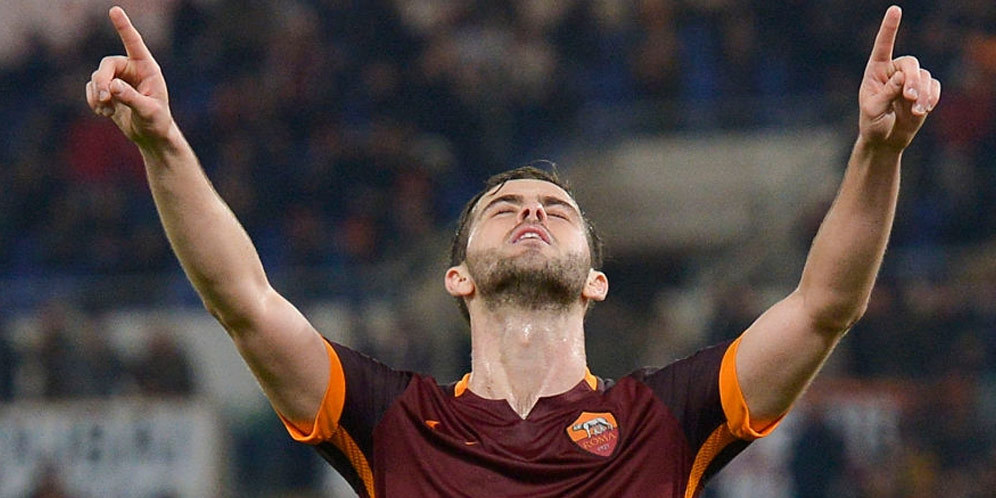 Maestro Roma Incaran MU dan Chelsea Siap Hengkang Maestro Roma Incaran MU dan Chelsea Siap Hengkang