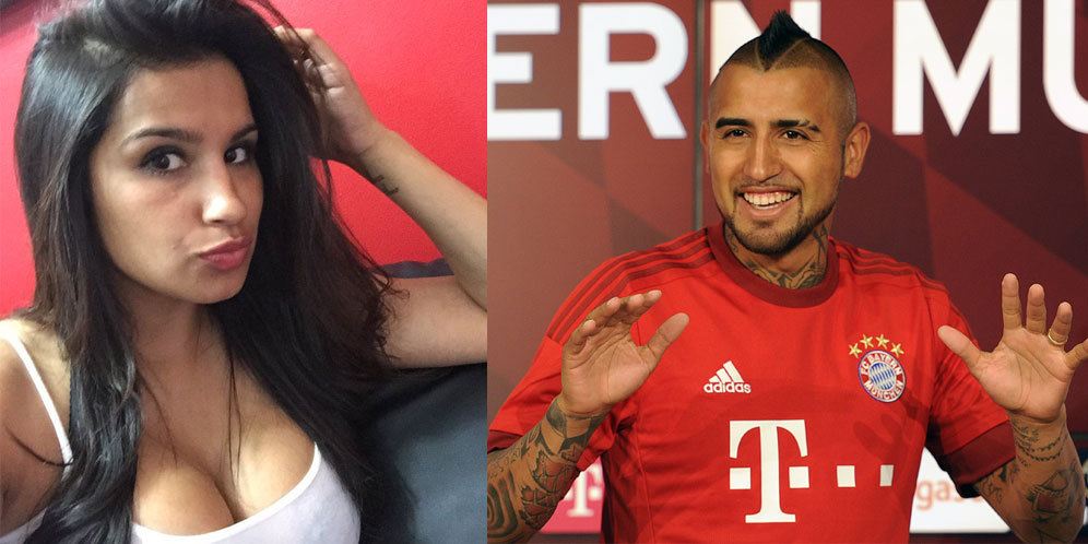 Pose Menggoda Adik Seksi Vidal Hebohkan Dunia Maya Pose Menggoda Adik Seksi Vidal Hebohkan Dunia Maya