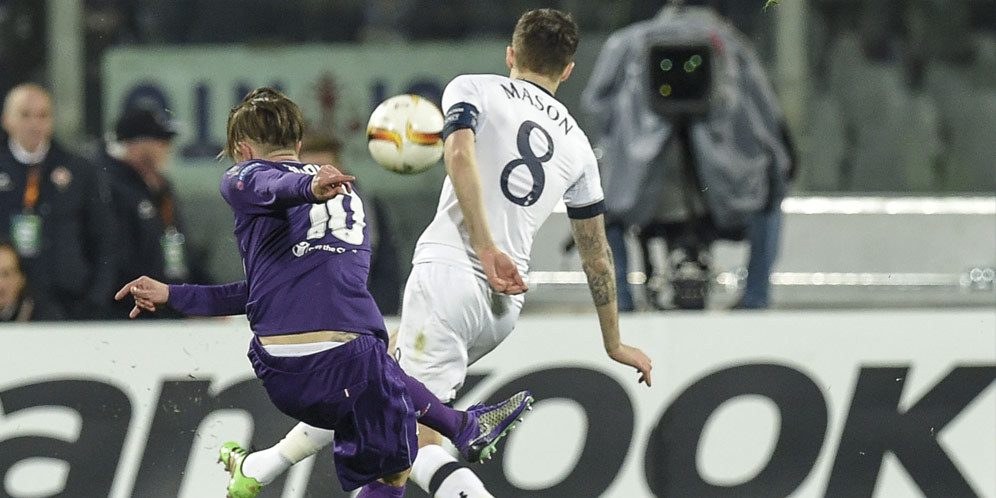 Golazo Jarak Jauh Bernardeschi vs Spurs Golazo Jarak Jauh Bernardeschi vs Spurs