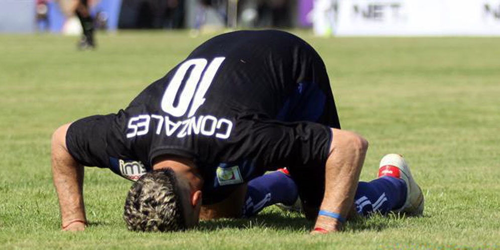 Hattrick El Loco Benamkan PSS Sleman Hattrick El Loco Benamkan PSS Sleman