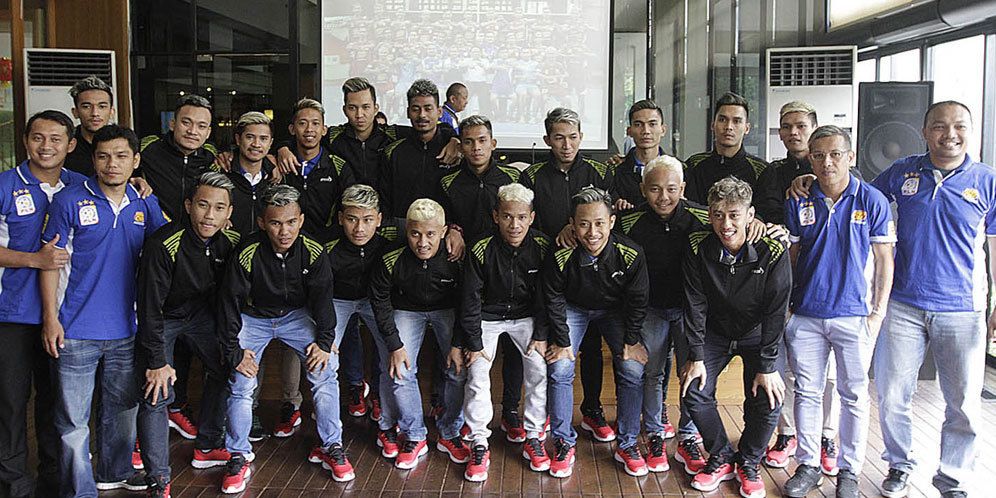 Kiper Timnas, Jabat Kapten Tim Futsal Electric PLN Kiper Timnas, Jabat Kapten Tim Futsal Electric PLN