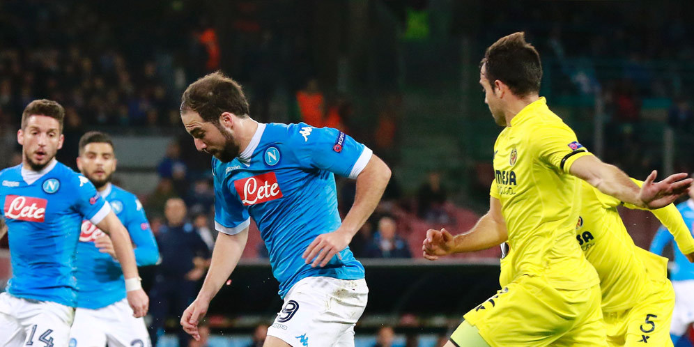 Napoli Sama Sekali Tak Kecewa Pada Higuain Napoli Sama Sekali Tak Kecewa Pada Higuain