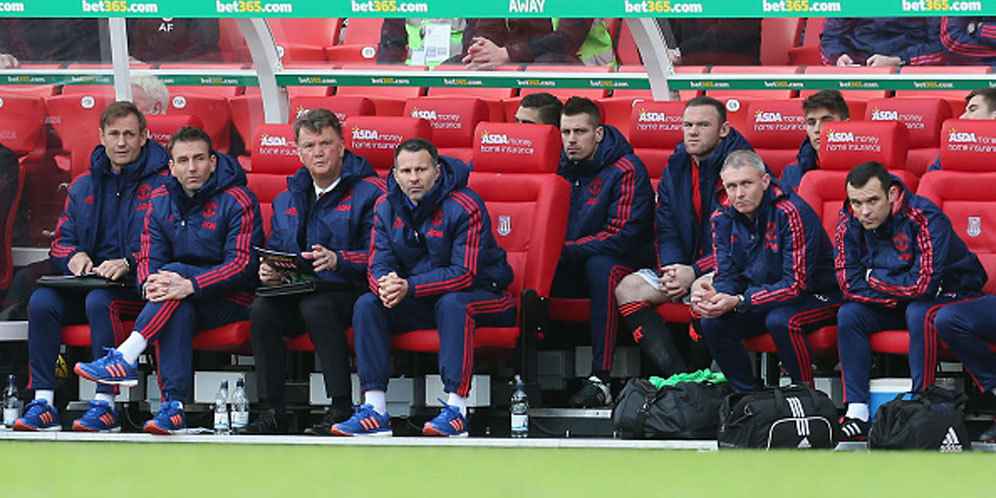 Eks MU Ini Heran Van Gaal Biarkan Falcao dan Di Maria Pergi Eks MU Ini Heran Van Gaal Biarkan Falcao dan Di Maria Pergi