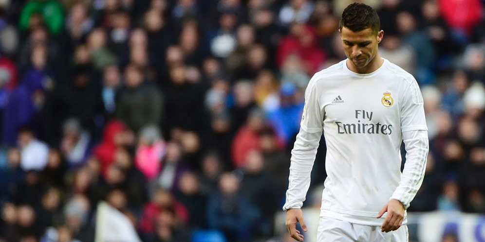 Pique Tak Pedulikan Komentar Ronaldo Pique Tak Pedulikan Komentar Ronaldo