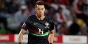 Fonte Buka Suara Soal Kontrak dan Transfer MU Fonte Buka Suara Soal Kontrak dan Transfer MU