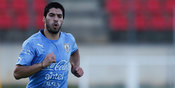 Lauren: Arsenal Butuh Striker Seperti Luis Suarez Lauren: Arsenal Butuh Striker Seperti Luis Suarez