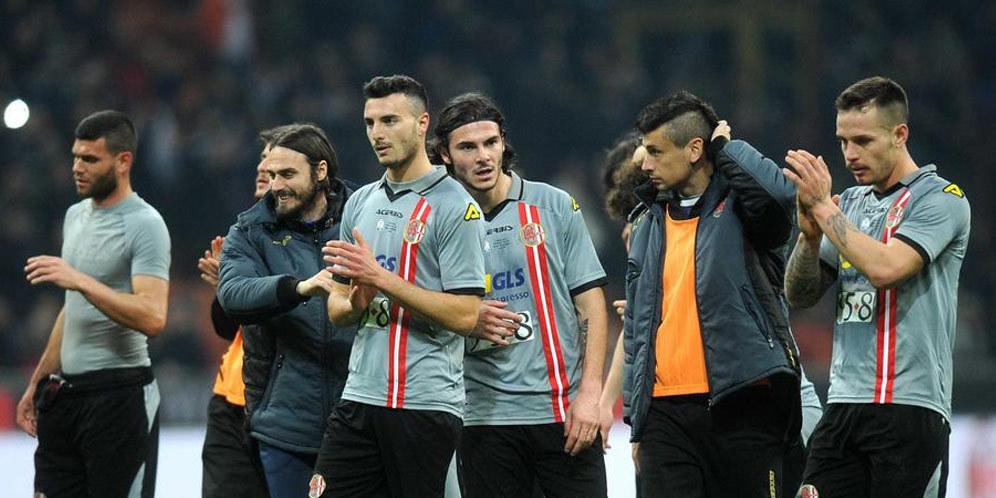 Salut Buat Alessandria dan Para Suporternya Salut Buat Alessandria dan Para Suporternya