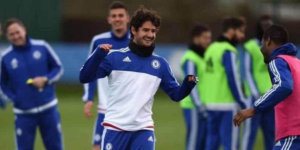 Chelsea Akan Beri Debut ke Pato Chelsea Akan Beri Debut ke Pato