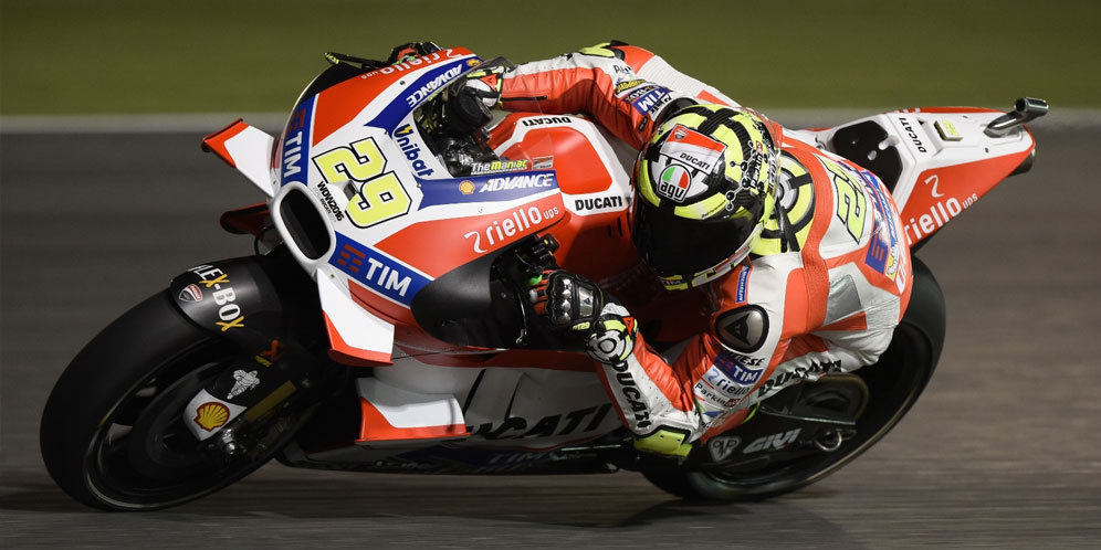 Iannone Yakin Bisa Persulit Langkah Lorenzo di Qatar Iannone Yakin Bisa Persulit Langkah Lorenzo di Qatar
