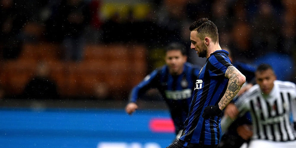 Nego Kontrak Mandek, Arsenal Siap Sasar Brozovic Nego Kontrak Mandek, Arsenal Siap Sasar Brozovic