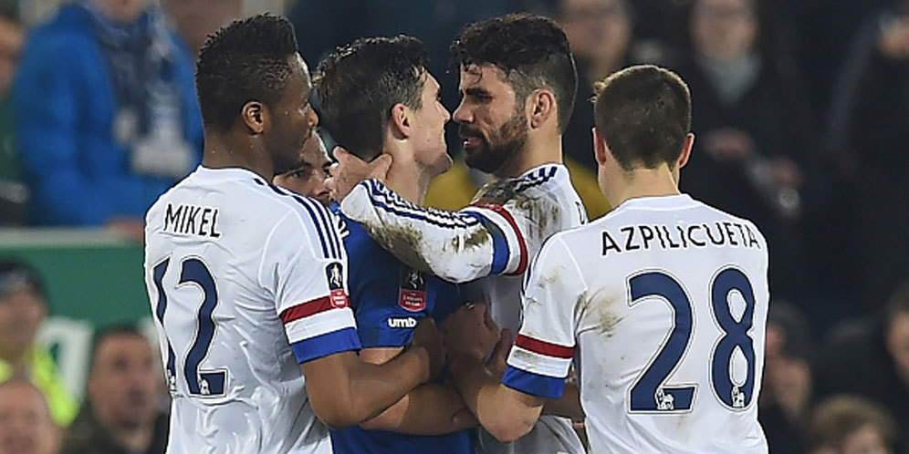 FA Jatuhkan Sanksi Satu Laga Bagi Costa FA Jatuhkan Sanksi Satu Laga Bagi Costa