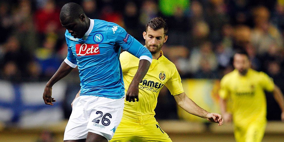 Diburu Chelsea dan MU, Koulibaly Prioritaskan Napoli
