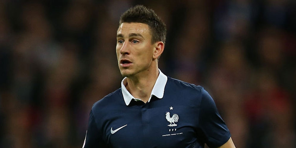 Lloris: Koscielny Salah Satu Bek Terbaik Dunia
