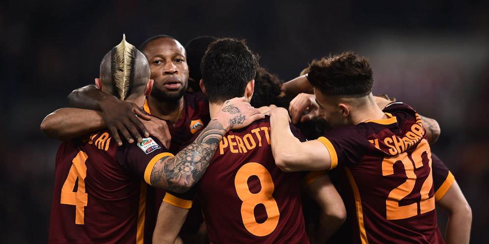 Roma, Dari 4-3-3 Menjadi 4-2-4 Roma, Dari 4-3-3 Menjadi 4-2-4