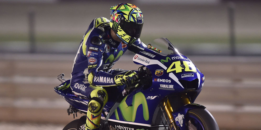 Ketika Rossi vs Lorenzo Berlanjut di FP4 MotoGP Qatar Ketika Rossi vs Lorenzo Berlanjut di FP4 MotoGP Qatar