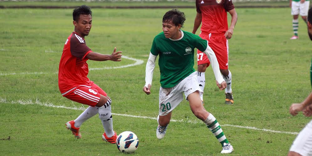 Adam Alis Rindu Pakai Jersey Timnas Indonesia Adam Alis Rindu Pakai Jersey Timnas Indonesia