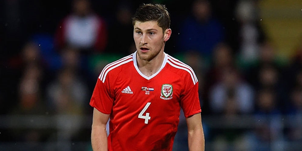 Chelsea Siap Daratkan Ben Davies di Januari