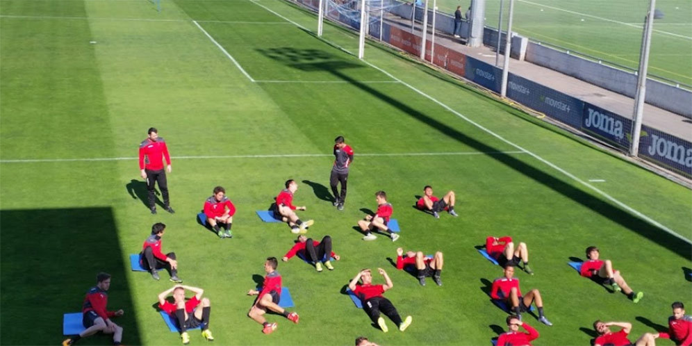 Perdalam Filosofi, Evan Dimas Saksikan Latihan Tim Espanyol U-19 Perdalam Filosofi, Evan Dimas Saksikan Latihan Tim Espanyol U-19