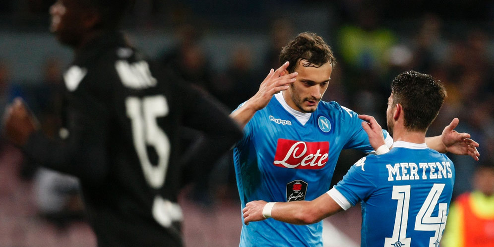 Highlights Serie A: Napoli 6-0 Bologna Highlights Serie A: Napoli 6-0 Bologna