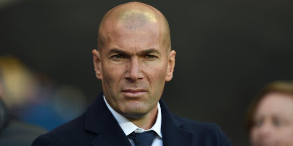 Zidane Ingin Rebut Direktur Juventus Zidane Ingin Rebut Direktur Juventus