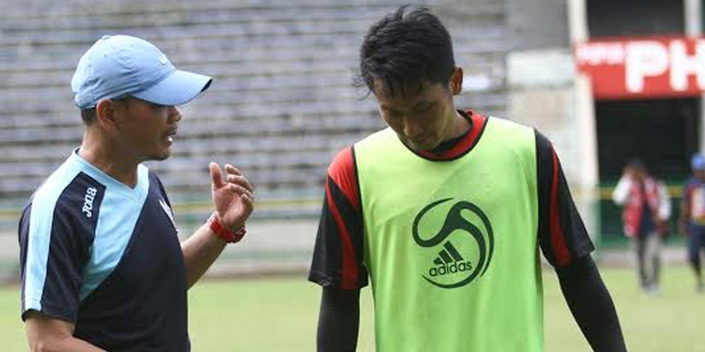 Gresik United Konsentrsi Perbaiki Lini Belakang Gresik United Konsentrsi Perbaiki Lini Belakang