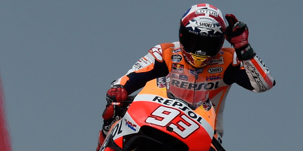 Marquez: Meski Terlambat, Penting Jabat Tangan Rossi Marquez: Meski Terlambat, Penting Jabat Tangan Rossi