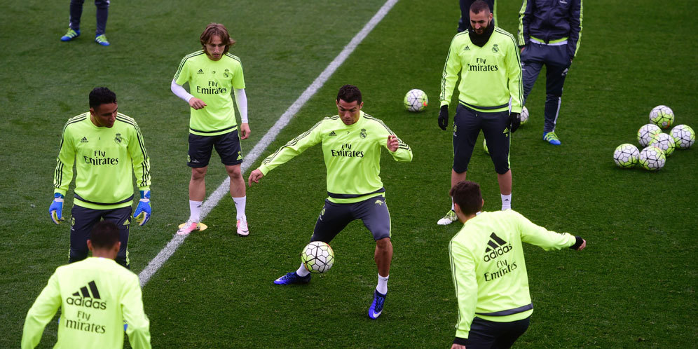 Jurus Nutmeg Nacho Permalukan Jese di Kucing-kucingan Madrid Jurus Nutmeg Nacho Permalukan Jese di Kucing-kucingan Madrid