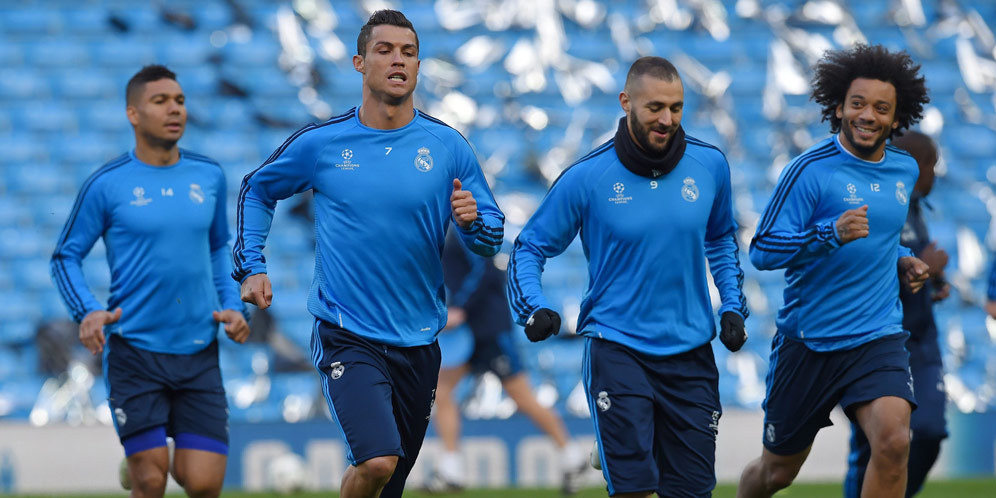 Zidane Tak Jamin Benzema dan Ronaldo Main di Leg Kedua Zidane Tak Jamin Benzema dan Ronaldo Main di Leg Kedua