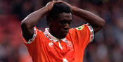 Clarence Seedorf, Kambing Hitam Kegagalan Belanda di Euro 1996 Clarence Seedorf, Kambing Hitam Kegagalan Belanda di Euro 1996