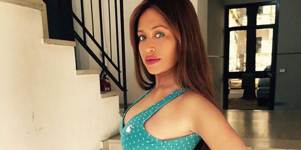 Mengaku Dilecehkan, Gadis Seksi Israel Ini Laporkan Balotelli ke Polisi Mengaku Dilecehkan, Gadis Seksi Israel Ini Laporkan Balotelli ke Polisi