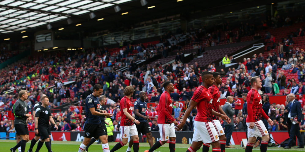 Pemain MU tinggalkan lapangan jelang duel lawan West Brom.