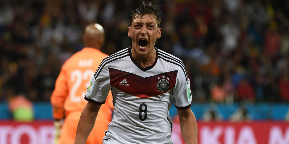 Euro 2016, Ozil Minta Jerman Waspadai Inggris Euro 2016, Ozil Minta Jerman Waspadai Inggris