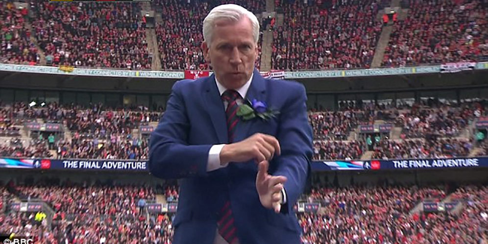 Alan Pardew Berambisi Latih Timnas Inggris Alan Pardew Berambisi Latih Timnas Inggris