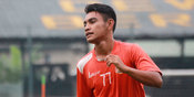 Ambrizal Ingin Runtuhkan Keangkeran Stadion Pakansari Ambrizal Ingin Runtuhkan Keangkeran Stadion Pakansari