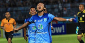 Arema Waspadai Dzumafo dan Dendy Arema Waspadai Dzumafo dan Dendy