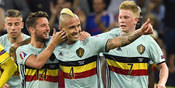 Radja Nainggolan Memang Diizinkan Merokok di Timnas Radja Nainggolan Memang Diizinkan Merokok di Timnas