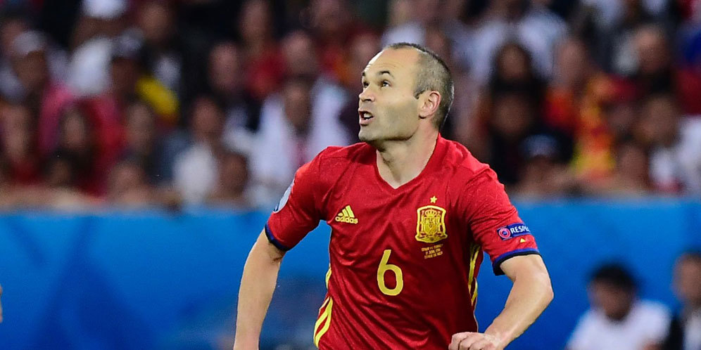 Iniesta Tak Pusingkan Ballon d'Or Iniesta Tak Pusingkan Ballon d'Or