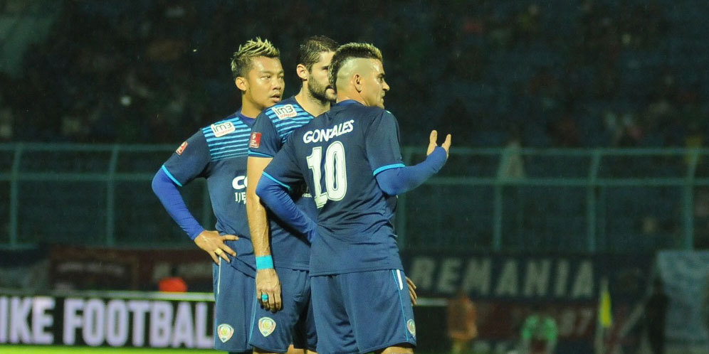 Arema Cronus Optimistis Raih Poin Penuh di Kandang PS TNI Arema Cronus Optimistis Raih Poin Penuh di Kandang PS TNI