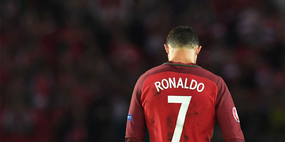 Shearer: Tak Ada Lagi Simpati untuk Ronaldo Shearer: Tak Ada Lagi Simpati untuk Ronaldo
