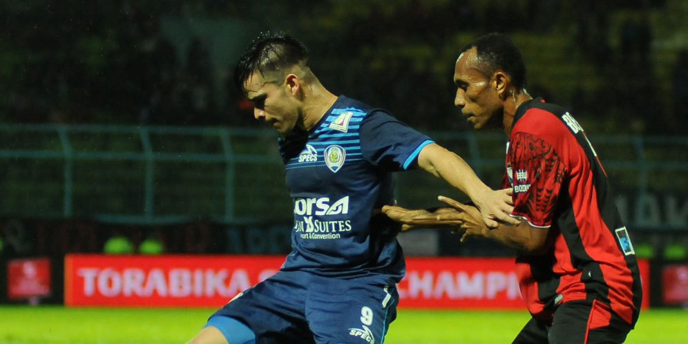 Persipura Nodai Rekor Kandang Arema Cronus Persipura Nodai Rekor Kandang Arema Cronus