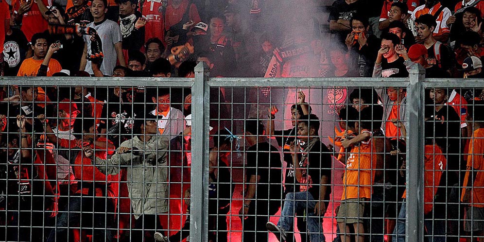 The Jakmania Dilarang Masuk Stadion Hingga ISC Berakhir The Jakmania Dilarang Masuk Stadion Hingga ISC Berakhir